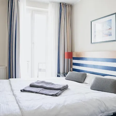 Apartment Mit Maritimem Flair - 1 Minute Zu Strand & Seebruecke Zingst Exterior photo