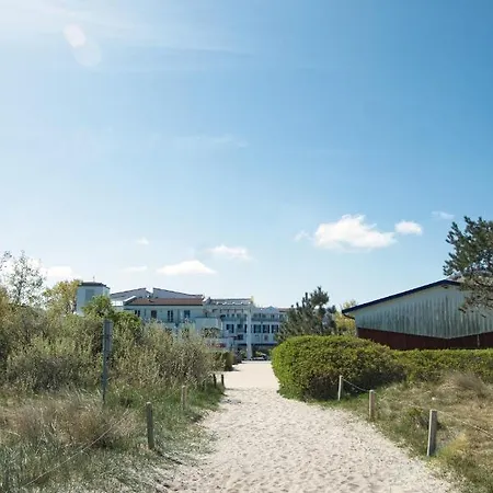 Apartment Mit Maritimem Flair - 1 Minute Zu Strand & Seebruecke Zingst Exterior photo